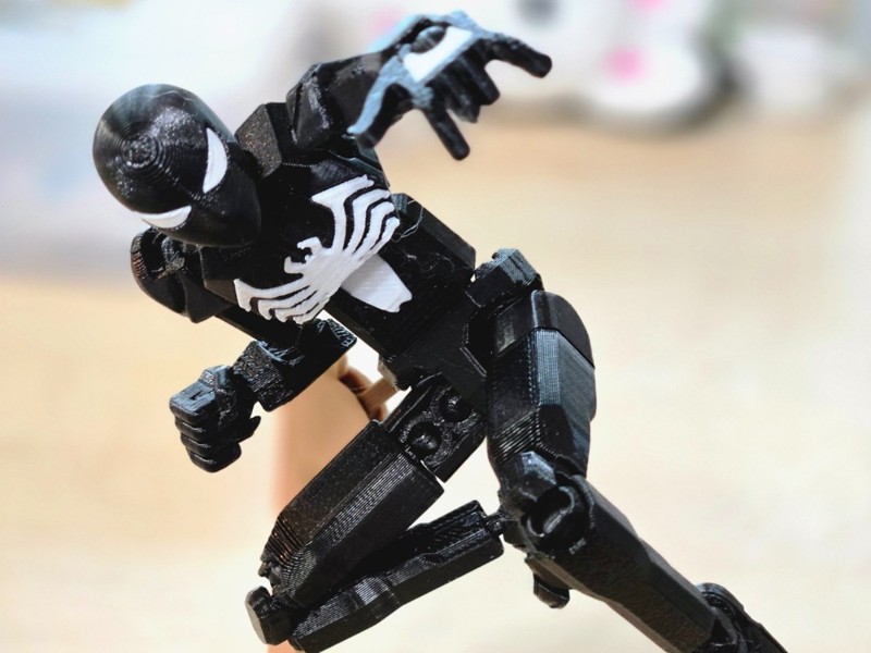 Black Suit Spider-Man · Articulated