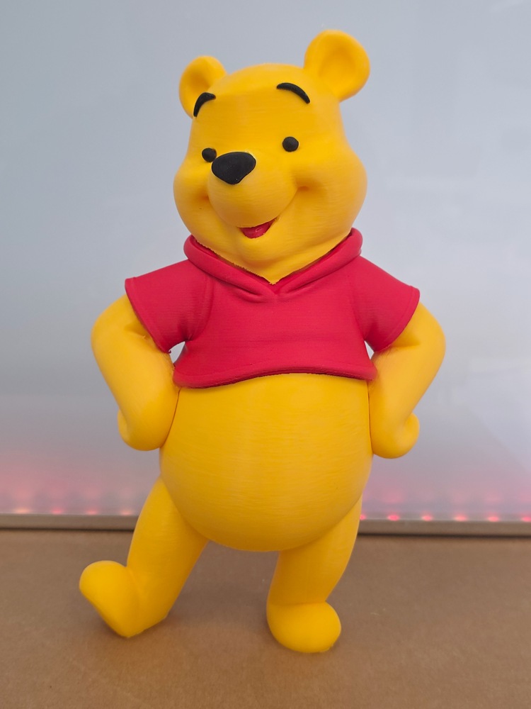 Winnie the Pooh · 23 cm