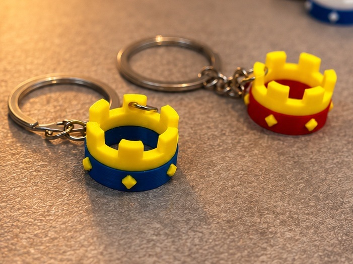 Clash Royale Crown Keychain