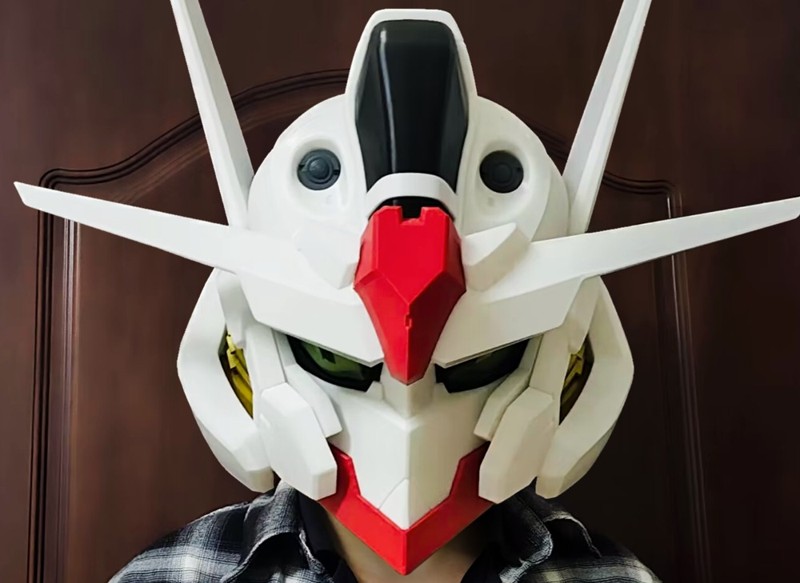 Gundam Head Shell · 12 cm Display